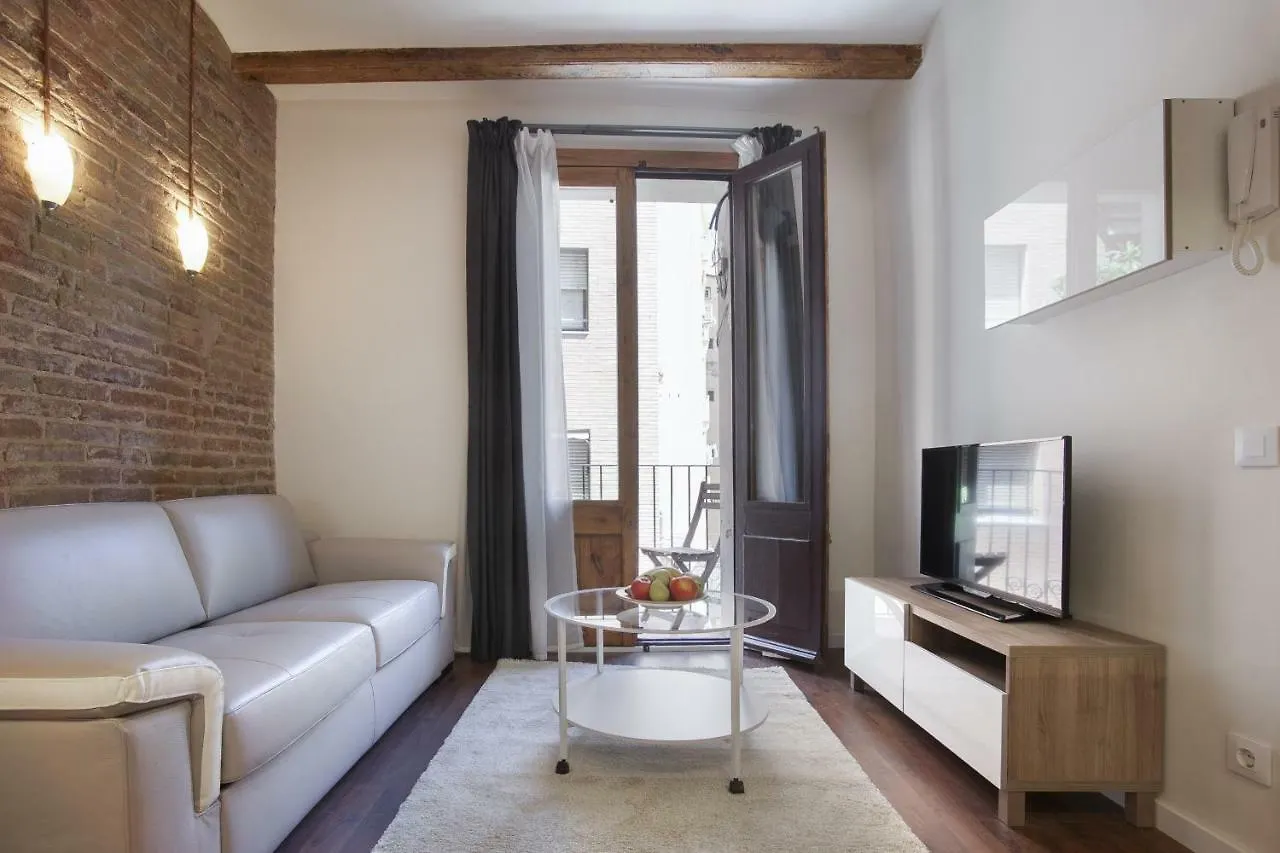 Tendency Apartments - Sagrada Familia Barcelona 0*,  España