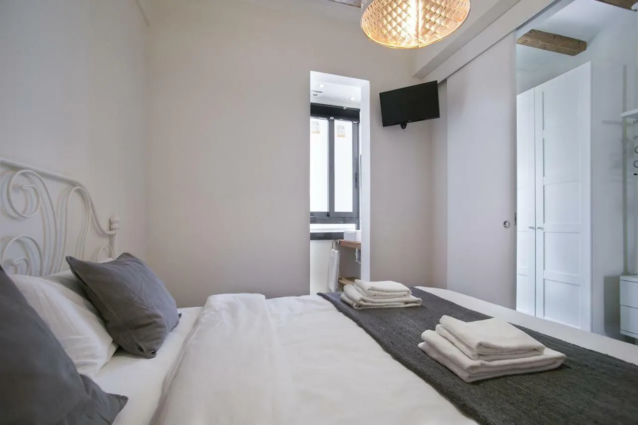 Tendency Apartments - Sagrada Familia Barcelona